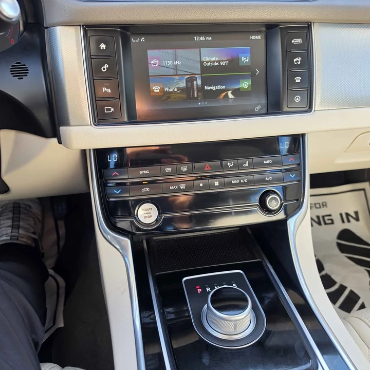 2016 Jaguar X260 XF - Image 12 of 20