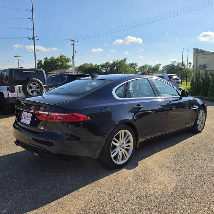 2016 Jaguar X260 XF - Image 5 of 20