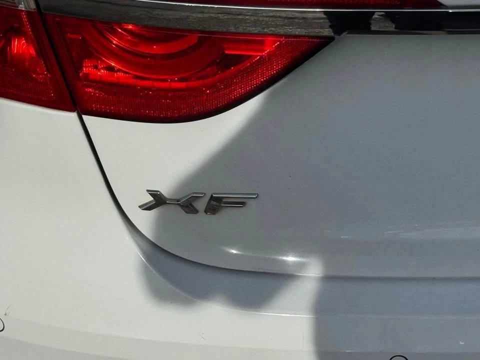 2016 Jaguar X260 XF - Image 11 of 20