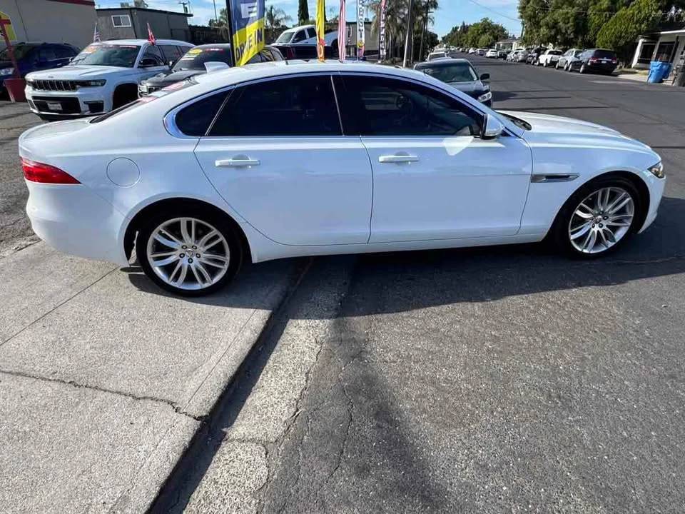 2016 Jaguar X260 XF - Image 8 of 20