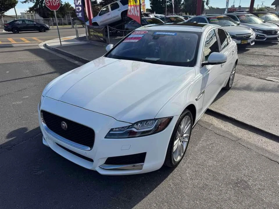 2016 Jaguar X260 XF - Image 3 of 20