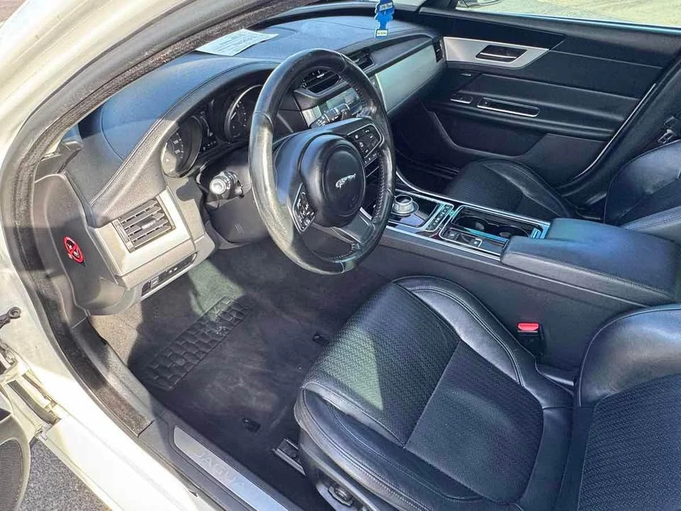 2016 Jaguar X260 XF - Image 14 of 20