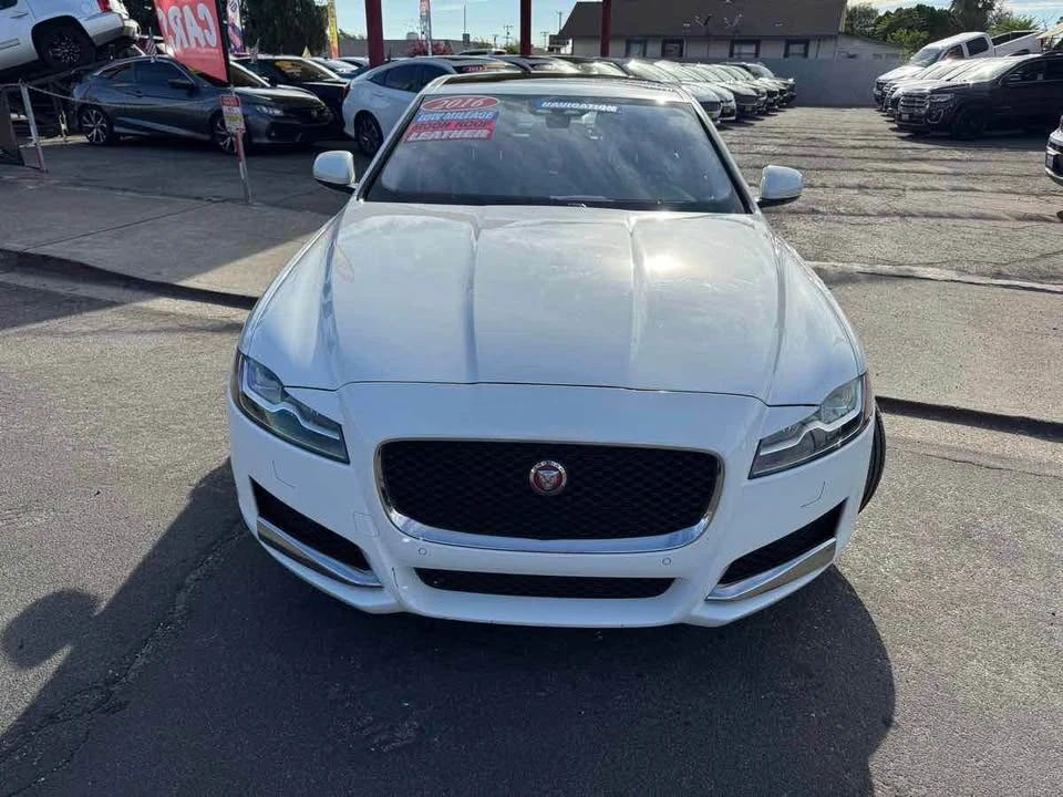 2016 Jaguar X260 XF - Image 2 of 20