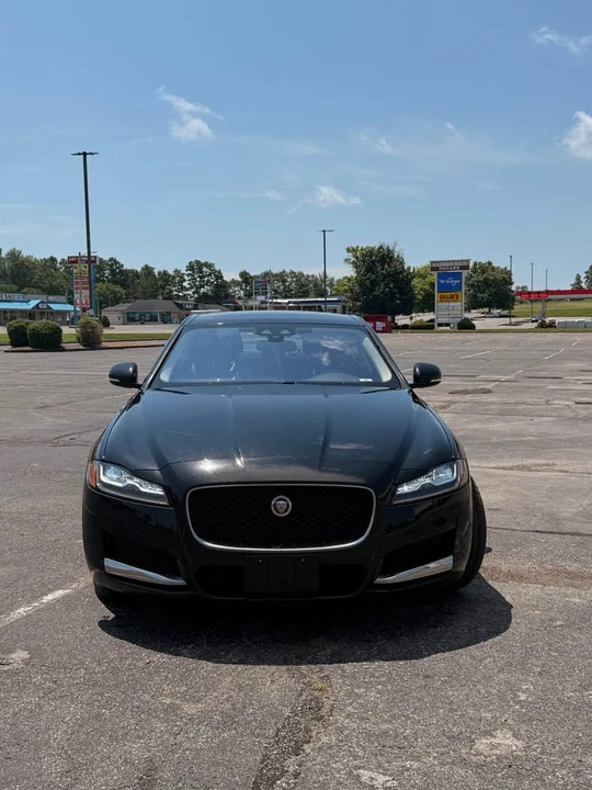 2016 Jaguar X260 XF - Image 3 of 10