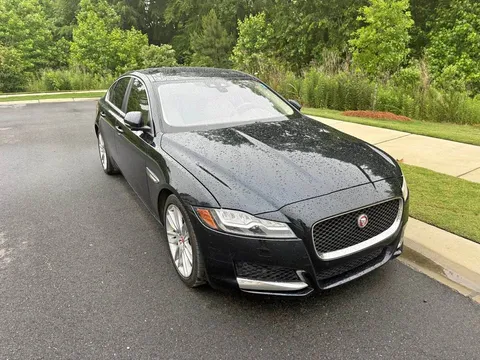 2016 Jaguar XF 35t Prestige Sedan