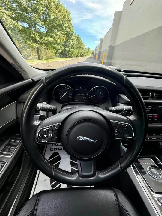 2016 Jaguar X260 XF - Image 12 of 13