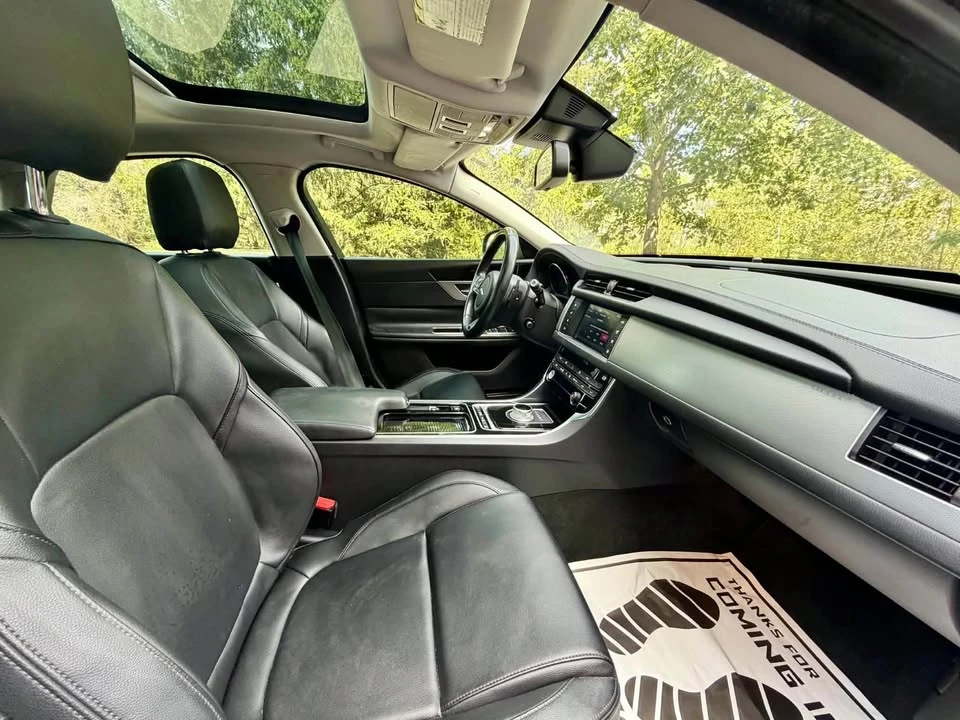 2016 Jaguar X260 XF - Image 9 of 13
