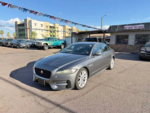 2016 Jaguar XF 35t R-Sport Sedan 4D
