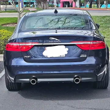2016 Jaguar XF 35t Sedan 4D