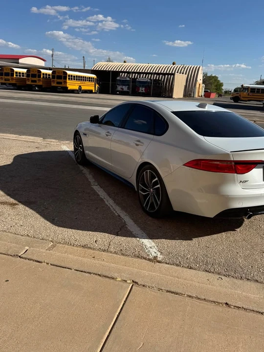 2016 Jaguar X260 XF - Image 3 of 4