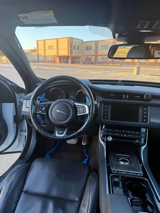 2016 Jaguar X260 XF - Image 17 of 20