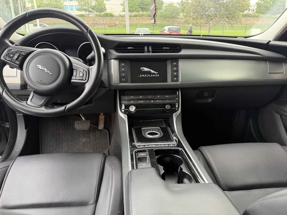 2016 Jaguar X260 XF - Image 3 of 7
