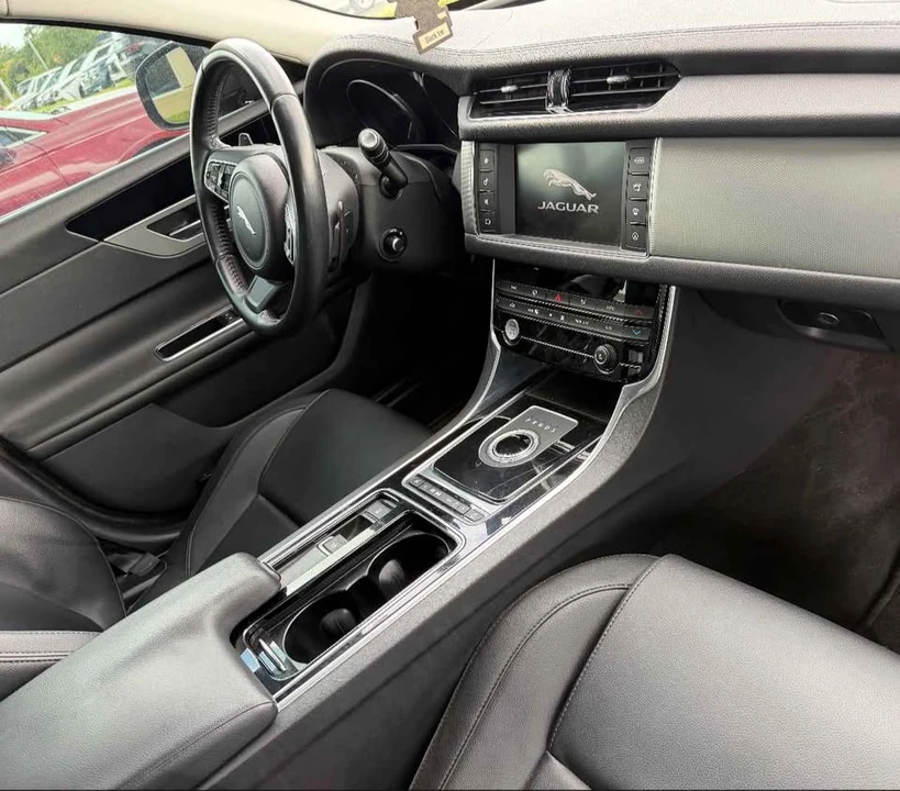 2016 Jaguar X260 XF - Image 5 of 7