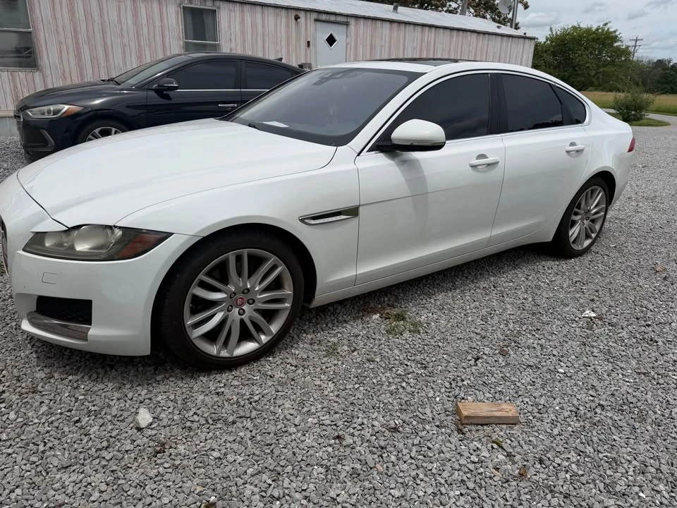 2016 Jaguar X260 XF - Image 4 of 4