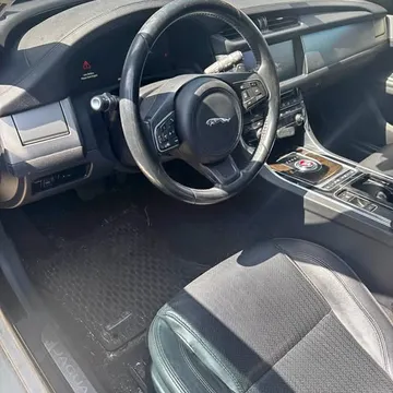 2016 Jaguar XF