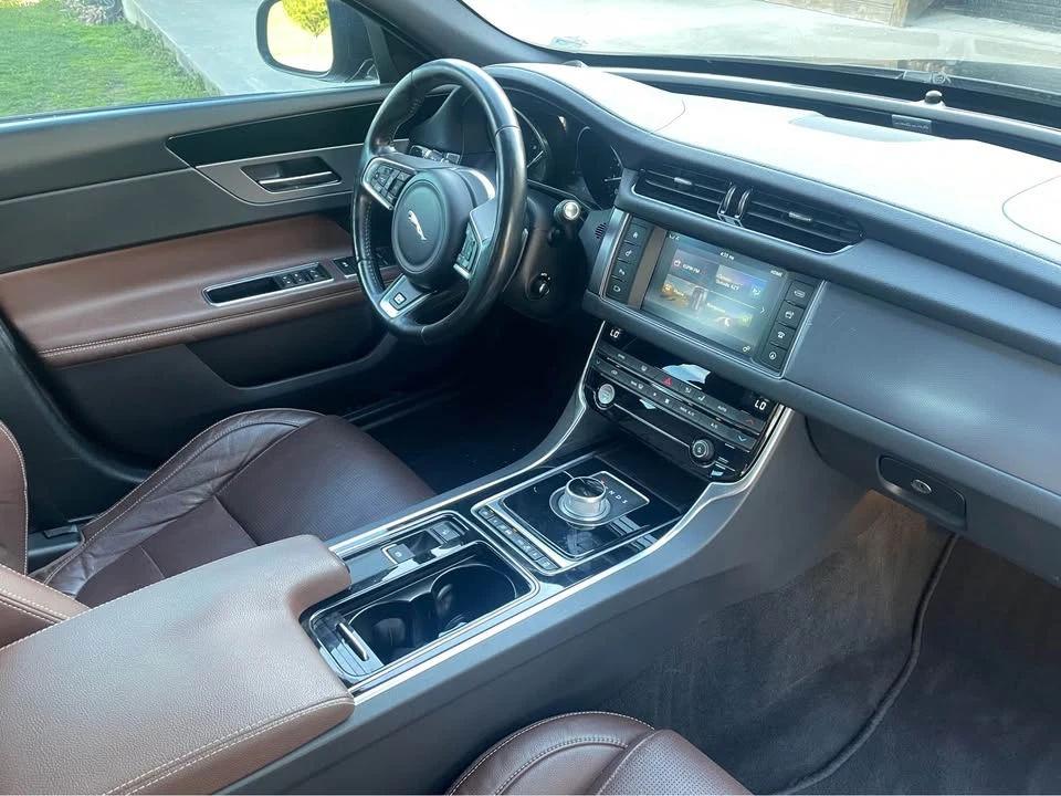 2016 Jaguar X260 XF - Image 7 of 8