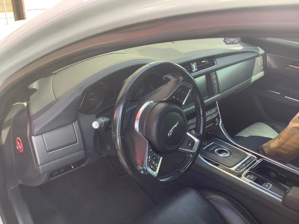 2016 Jaguar X260 XF - Image 2 of 6