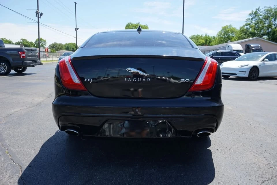2016 Jaguar X351 XJ - Image 6 of 20