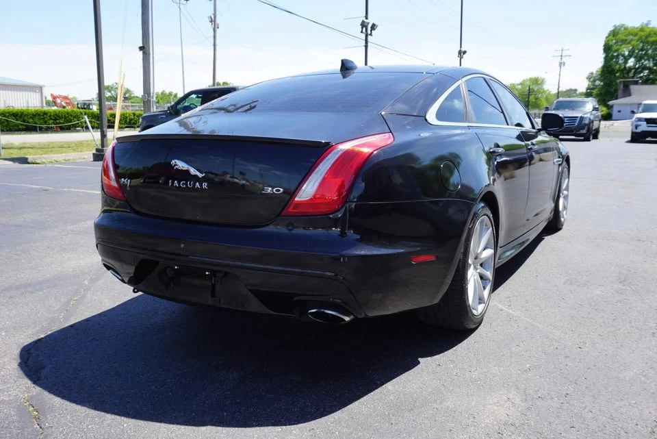 2016 Jaguar X351 XJ - Image 5 of 20