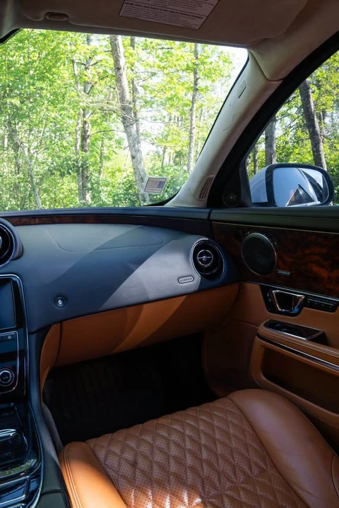 2016 Jaguar X351 XJ - Image 18 of 20