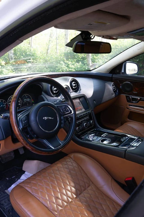 2016 Jaguar X351 XJ - Image 12 of 20