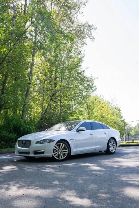 2016 Jaguar X351 XJ - Image 8 of 20