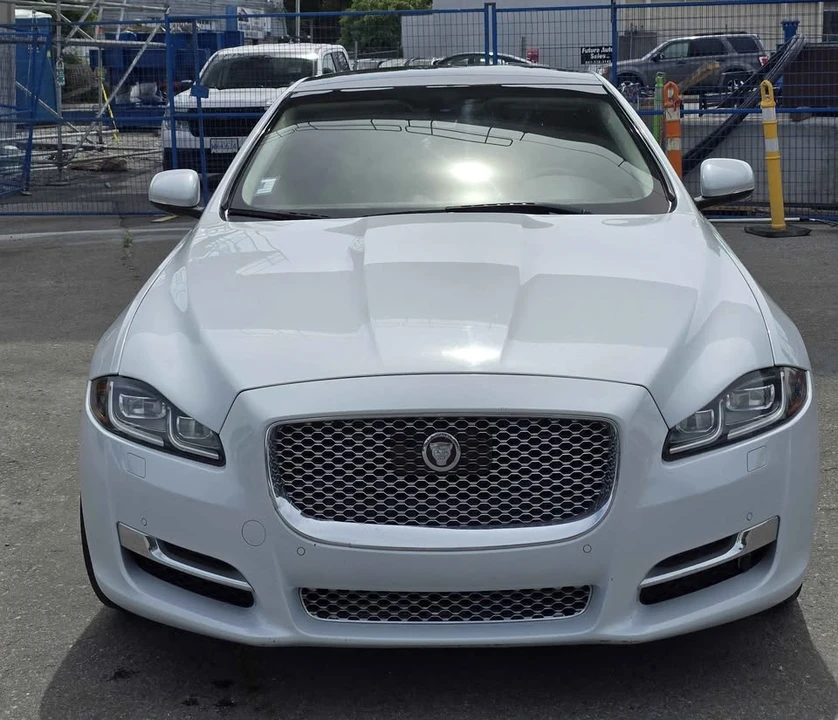 2016 Jaguar X351 XJ - Image 2 of 11