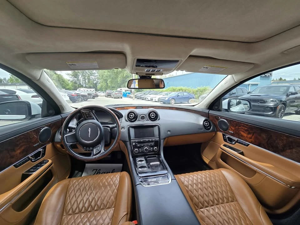 2016 Jaguar X351 XJ - Image 9 of 11
