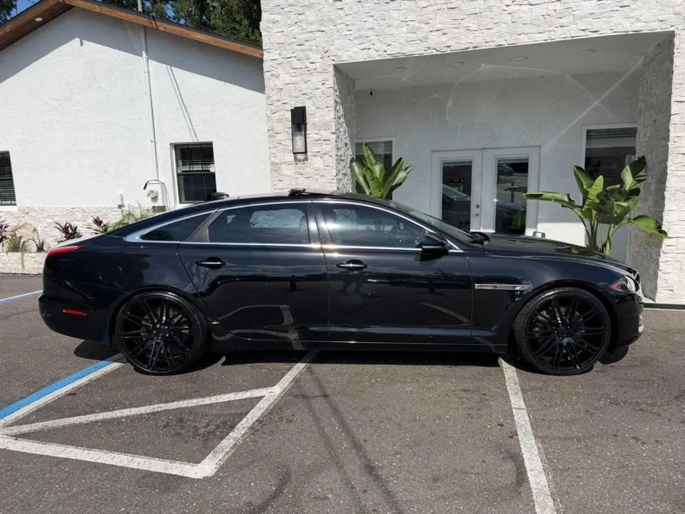 2016 Jaguar X351 XJ - Image 17 of 20
