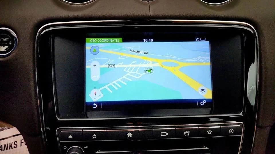 2016 Jaguar X351 XJ - Image 18 of 20