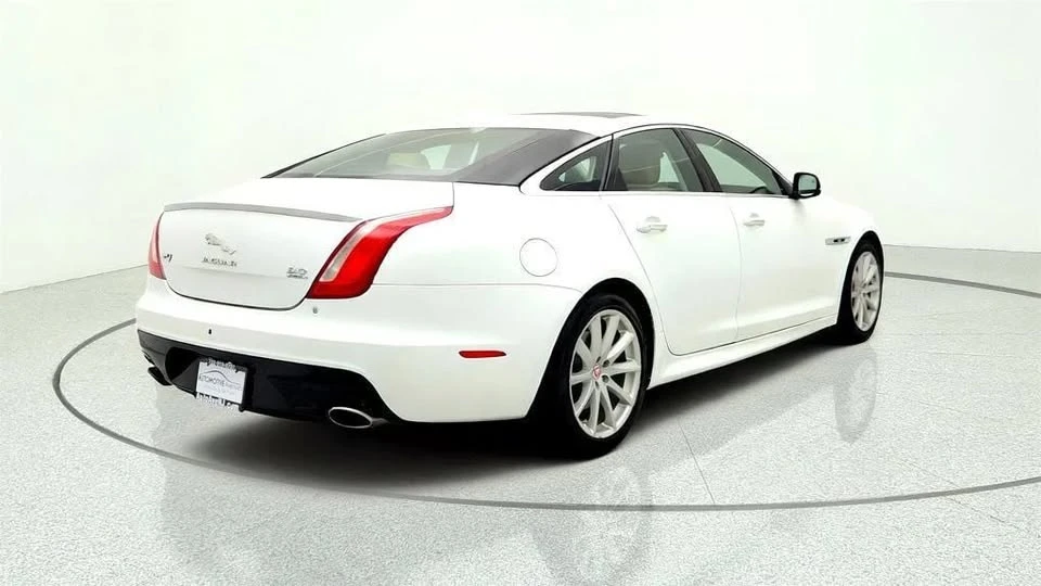 2016 Jaguar X351 XJ - Image 5 of 20