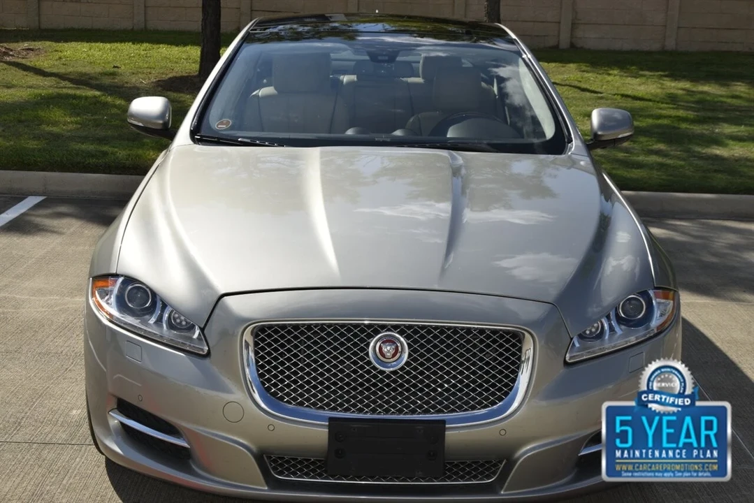 2016 Jaguar X351 XJ - Image 2 of 4