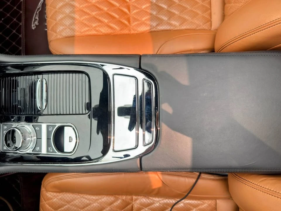 2016 Jaguar X351 XJ - Image 11 of 20