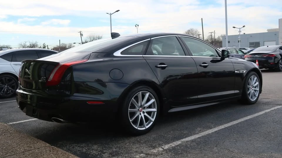 2016 Jaguar X351 XJ - Image 10 of 20