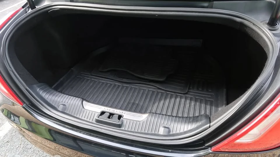 2016 Jaguar X351 XJ - Image 11 of 20