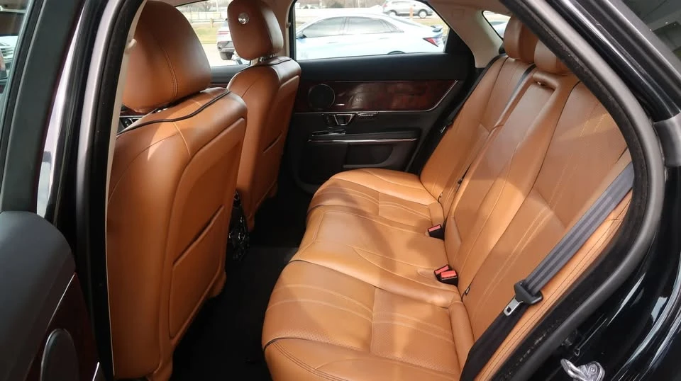 2016 Jaguar X351 XJ - Image 16 of 20