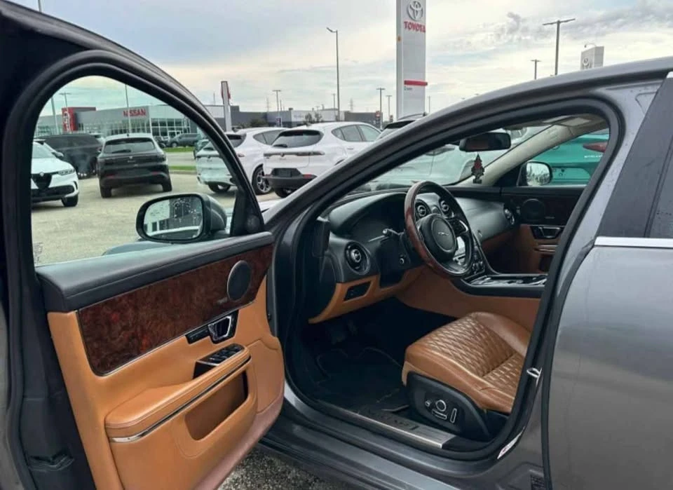 2016 Jaguar X351 XJ - Image 2 of 9