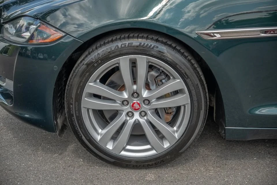2016 Jaguar X351 XJ - Image 19 of 20