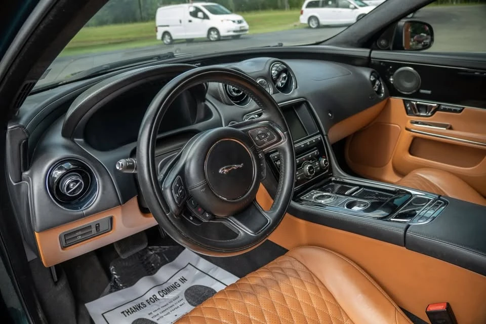 2016 Jaguar X351 XJ - Image 20 of 20