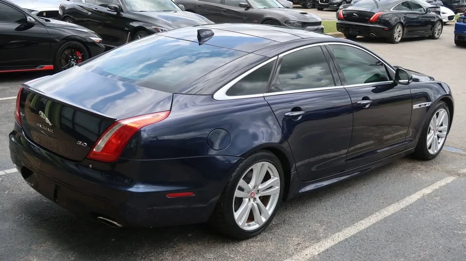 2016 Jaguar X351 XJ - Image 9 of 20