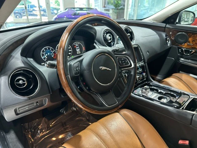 2016 Jaguar X351 XJ - Image 3 of 20