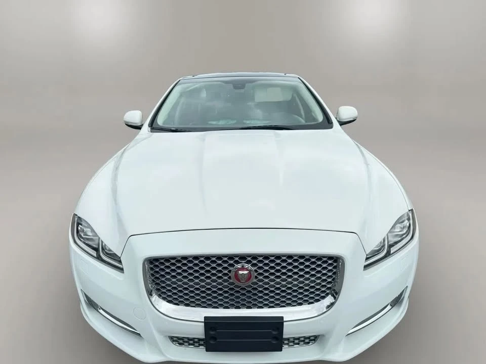 2016 Jaguar X351 XJ - Image 3 of 13