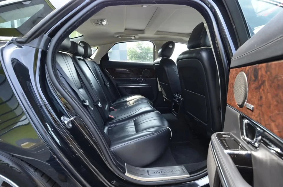 2016 Jaguar X351 XJ - Image 19 of 20
