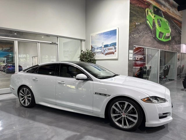 2016 Jaguar X351 XJ - Image 5 of 20