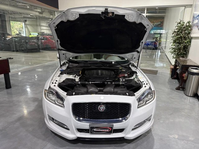 2016 Jaguar X351 XJ - Image 17 of 20