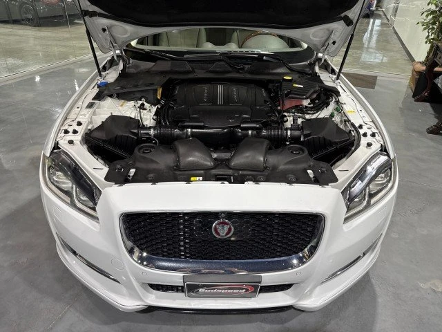 2016 Jaguar X351 XJ - Image 18 of 20