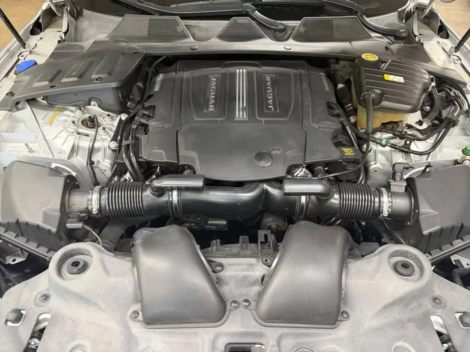 2016 Jaguar X351 XJ - Image 13 of 13