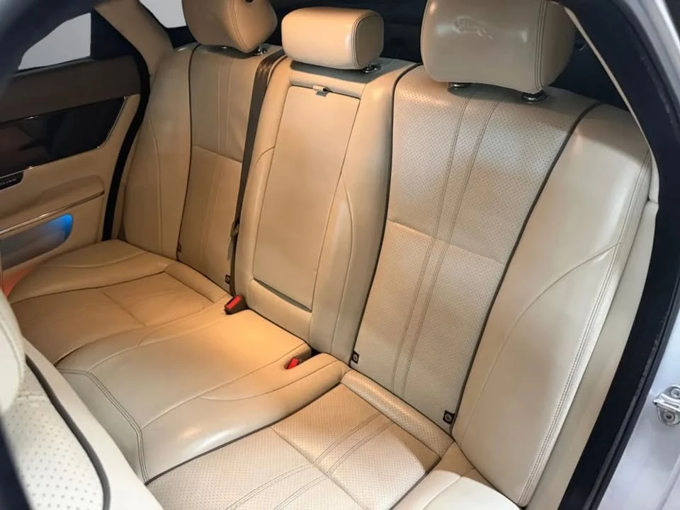 2016 Jaguar X351 XJ - Image 10 of 13