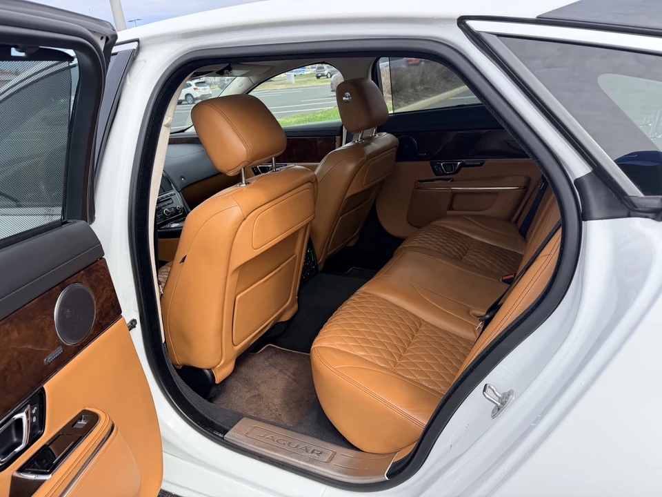 2016 Jaguar X351 XJ - Image 15 of 20