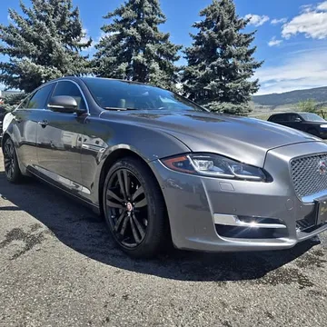 2016 Jaguar XJ Portfolio